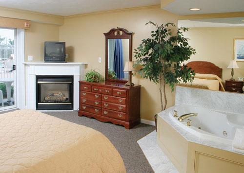 Innseason Resorts Captain'S Quarters Falmouth Room photo