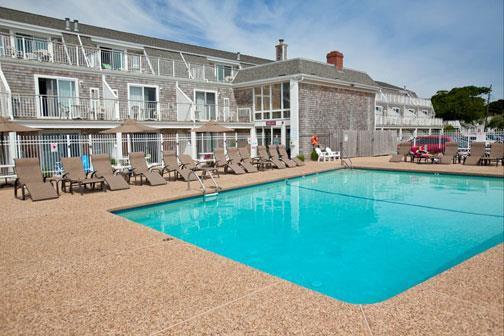 Innseason Resorts Captain'S Quarters Falmouth Exterior photo